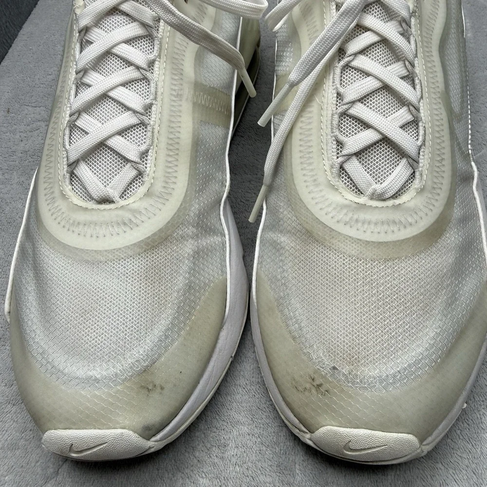 Nike pre owned